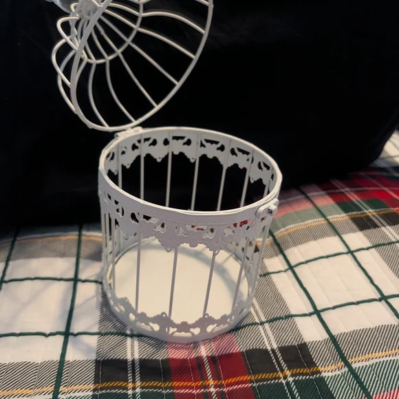 Home Collection White Ornate Lantern - Picture 3 of 8